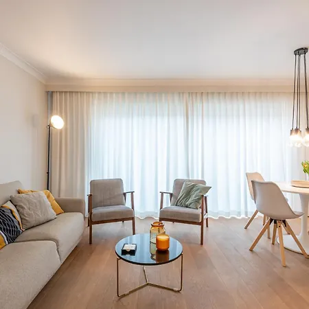 Modern With Large Terrace Close To The Sea