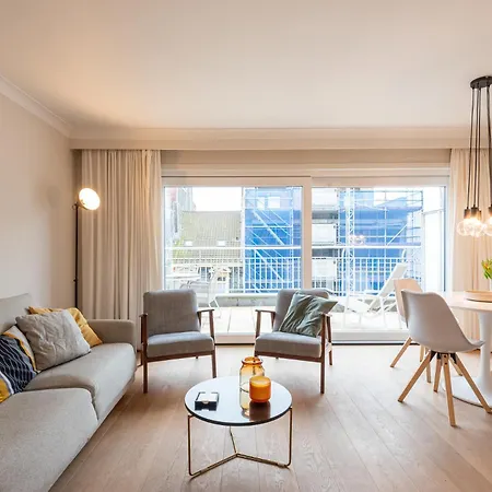 Modern With Large Terrace Close To The Sea