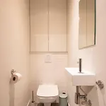 아파트 Modern With Large Terrace Close To The Sea