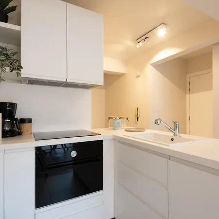 Modern With Large Terrace Close To The Sea 아파트 오스텐드