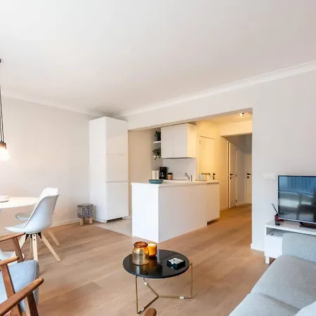 Modern With Large Terrace Close To The Sea * Οστένδη