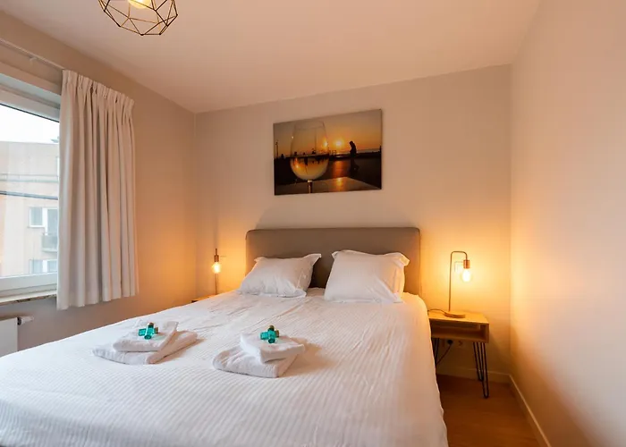 Appartement Modern With Large Terrace Close To The Sea