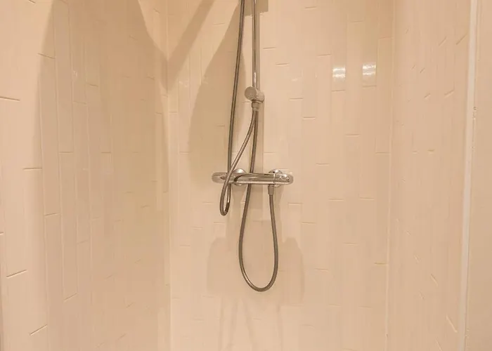 Modern With Large Terrace Close To The Sea Oostende